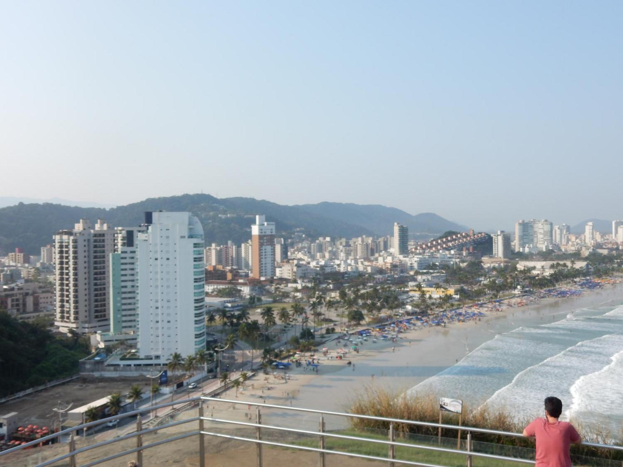 Casa Sete Enseada Ar Cond E Estacionamento Gratis E Uma Otima Localizacao Na Enseada Guaruja